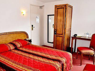 Hotel Logis & Restaurant Du Sauvage